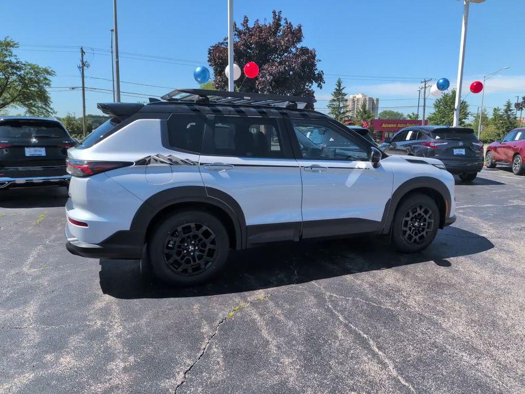 new 2026 Mitsubishi Outlander car, priced at $39,388
