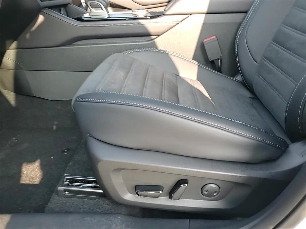 new 2026 Mitsubishi Outlander car