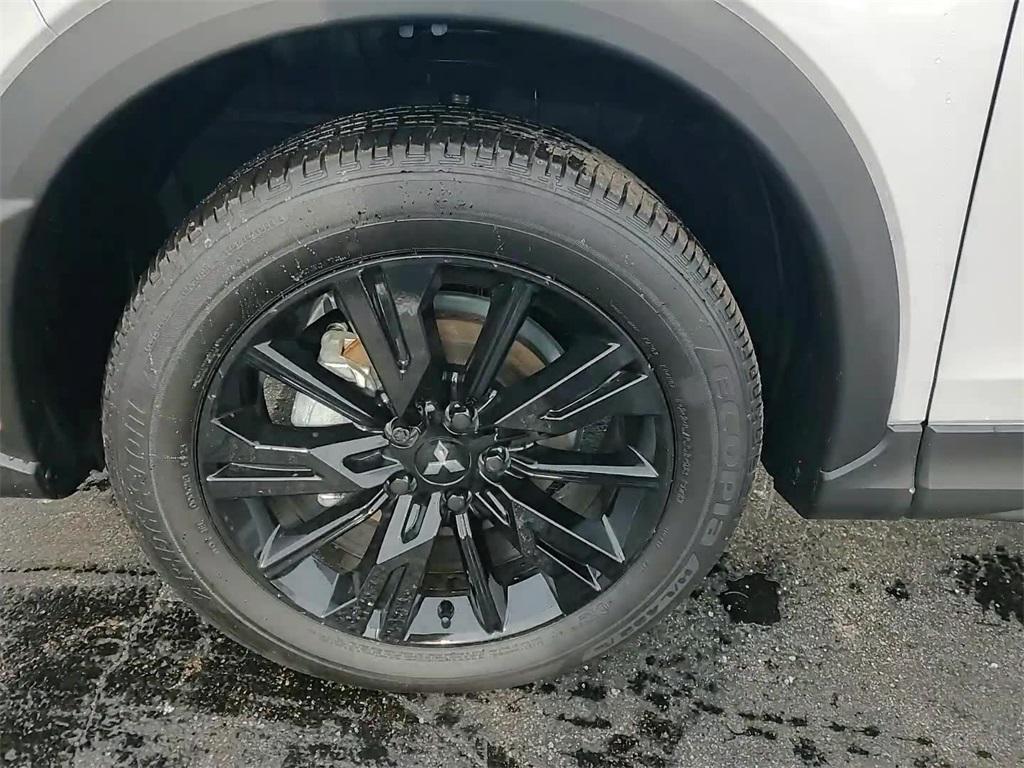 new 2025 Mitsubishi Eclipse Cross car, priced at $33,610