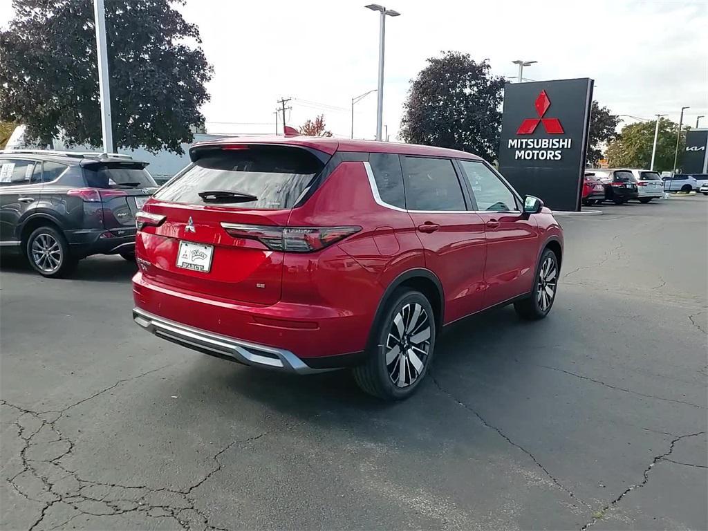 new 2025 Mitsubishi Outlander car, priced at $36,645