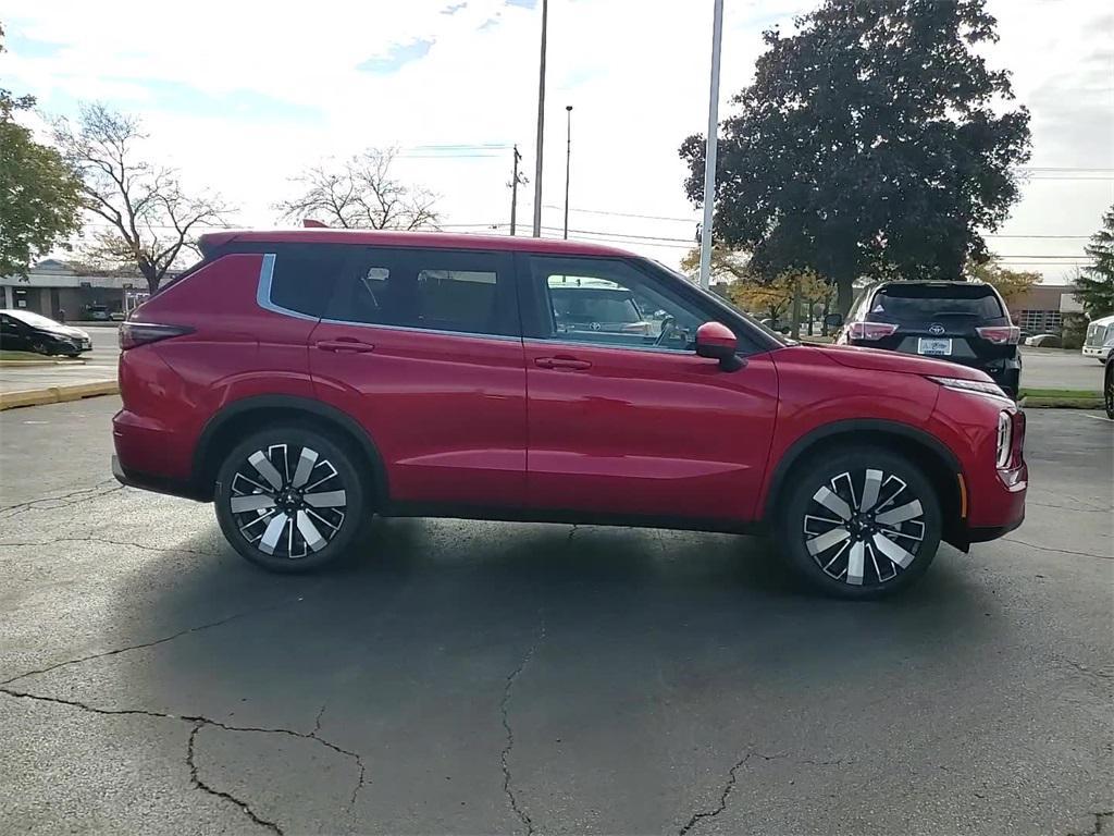 new 2025 Mitsubishi Outlander car, priced at $36,645