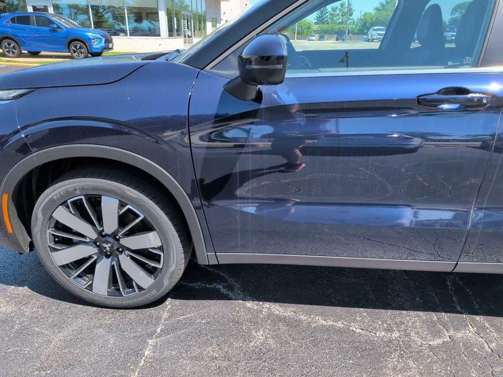 new 2026 Mitsubishi Outlander car, priced at $39,298