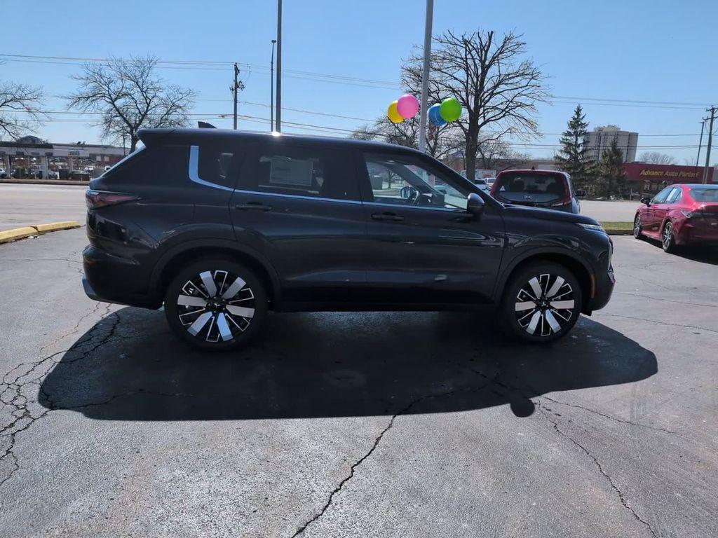 new 2026 Mitsubishi Outlander car, priced at $39,143