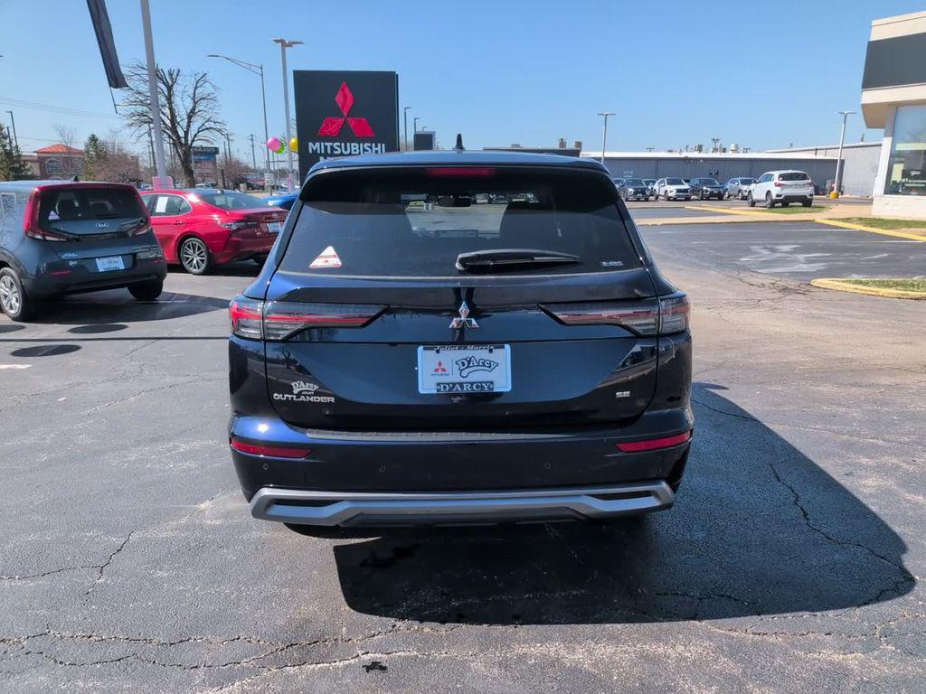 new 2026 Mitsubishi Outlander car, priced at $39,143