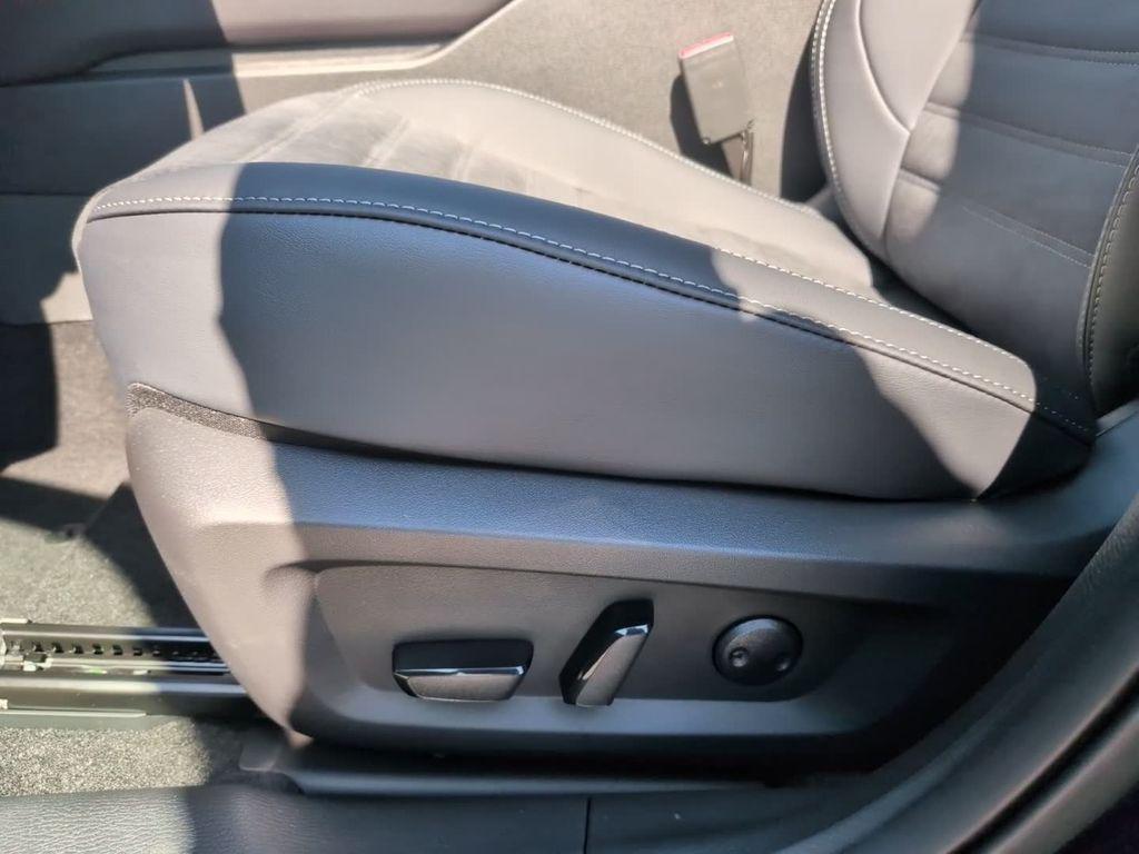 new 2026 Mitsubishi Outlander car, priced at $39,143