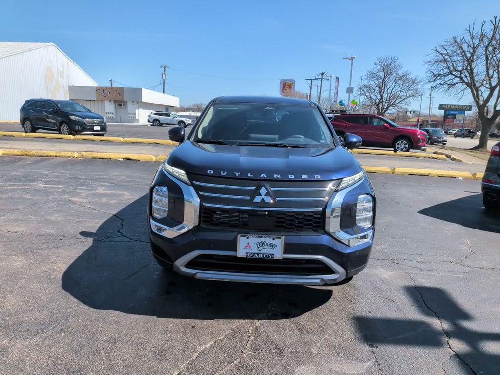 new 2026 Mitsubishi Outlander car, priced at $39,143