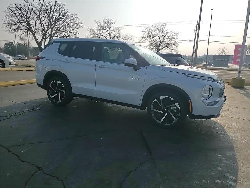 new 2025 Mitsubishi Outlander PHEV car, priced at $46,420