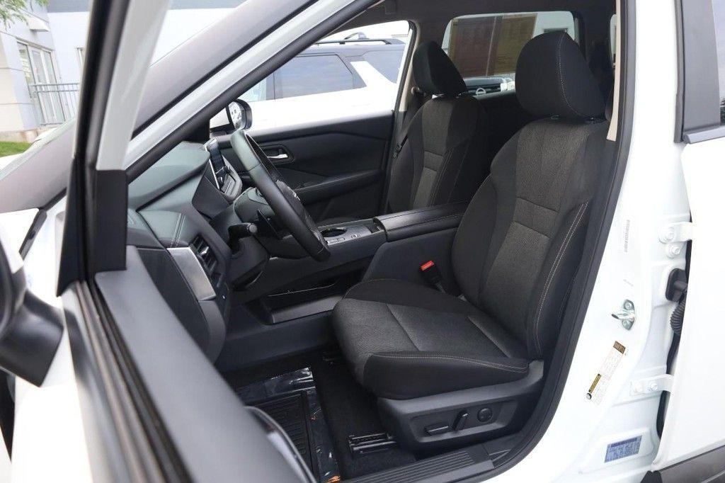 used 2025 Nissan Rogue car, priced at $24,610