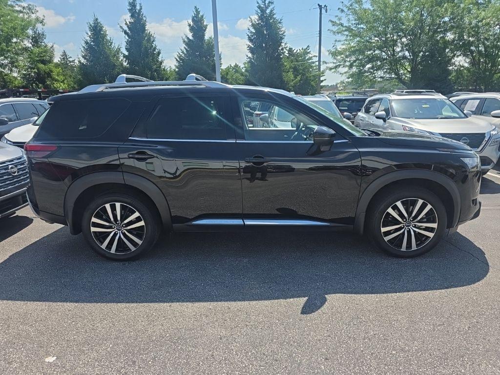 used 2025 Nissan Pathfinder car, priced at $41,300