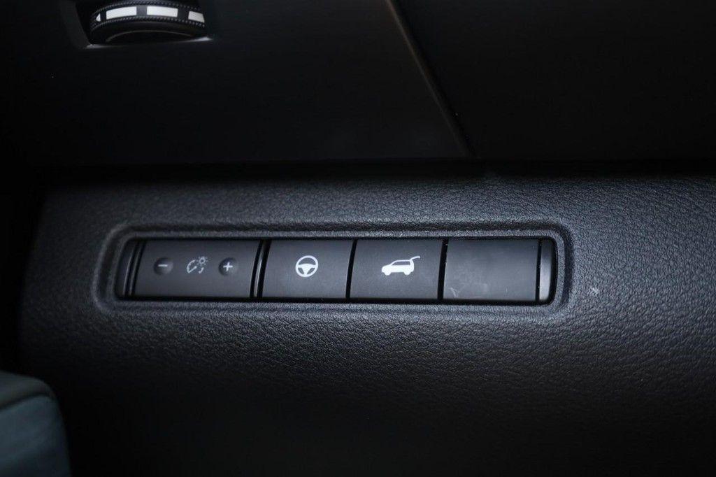 used 2025 Nissan Pathfinder car, priced at $39,200