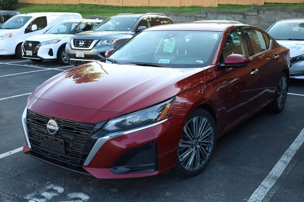 used 2025 Nissan Altima car, priced at $27,500