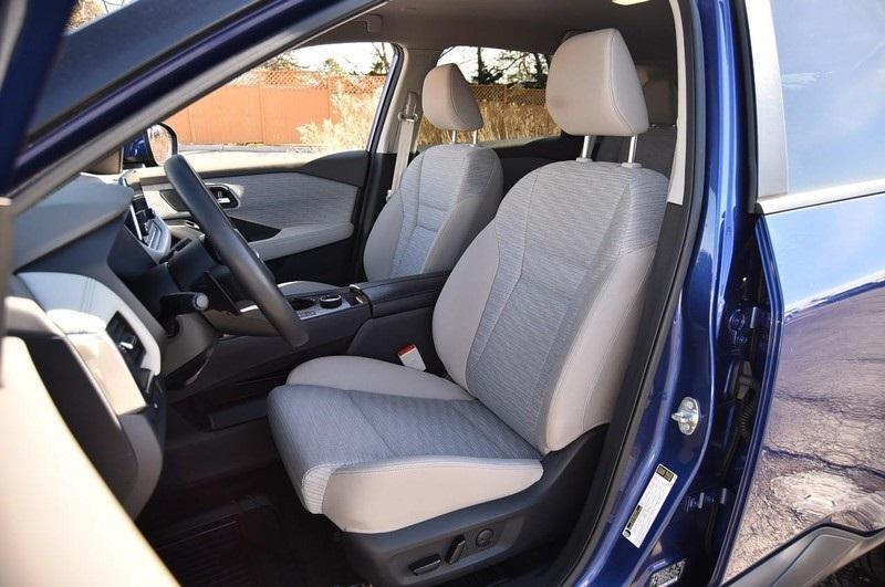 used 2023 Nissan Rogue car, priced at $23,997