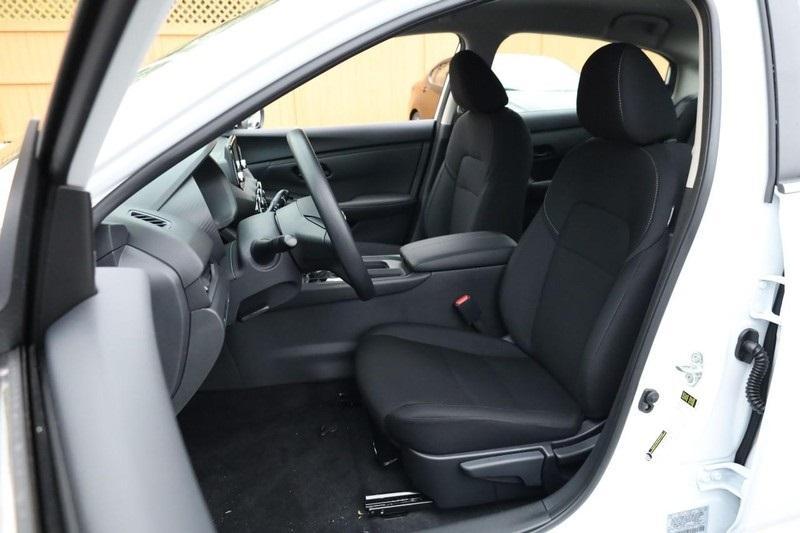 new 2025 Nissan Sentra car, priced at $19,060