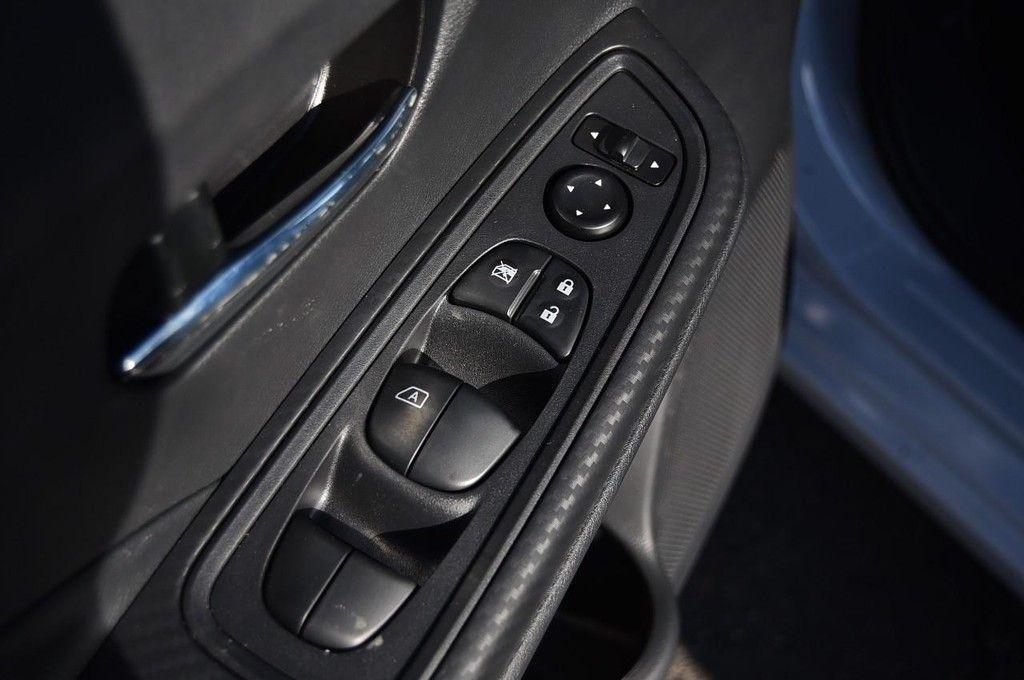 new 2025 Nissan Versa car, priced at $21,050