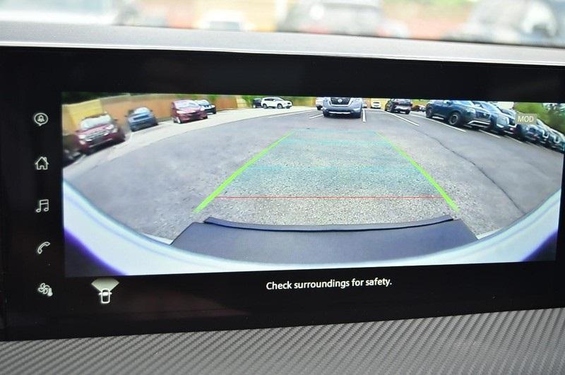 new 2025 Nissan Kicks car, priced at $26,565