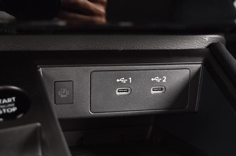 new 2025 Nissan Kicks car, priced at $26,565