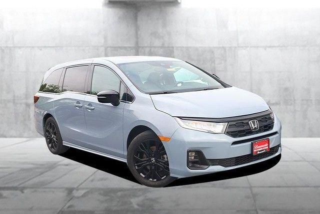used 2025 Honda Odyssey car, priced at $38,897
