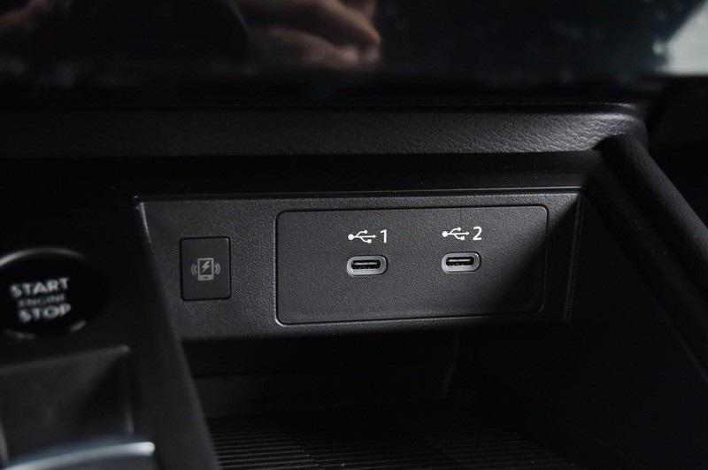 new 2025 Nissan Kicks car, priced at $24,125