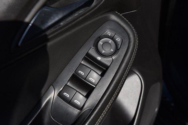 used 2025 Buick Encore GX car, priced at $19,533