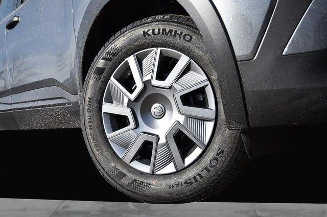 new 2026 Nissan Kicks car, priced at $22,955