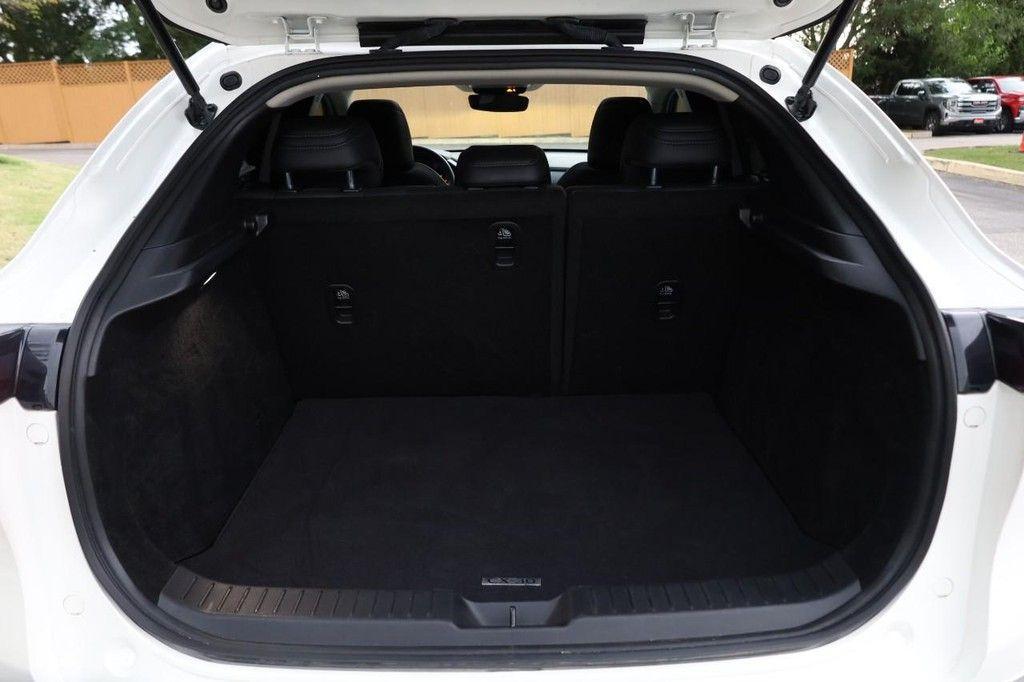 used 2024 Mazda CX-30 car, priced at $27,120