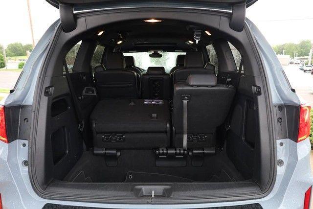 used 2025 Honda Odyssey car, priced at $38,900