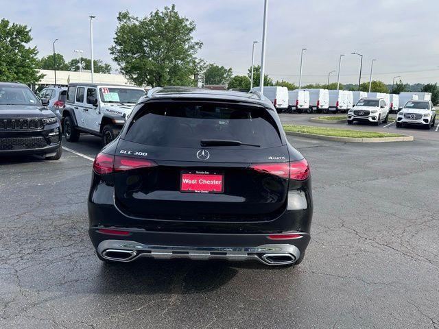 new 2026 Mercedes-Benz GLC 300 car