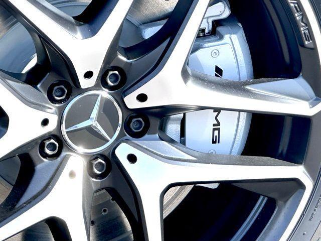 new 2026 Mercedes-Benz AMG GLE 53 car, priced at $99,220