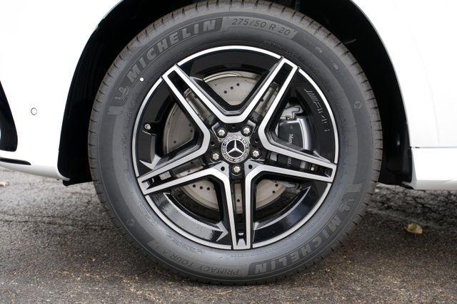 new 2026 Mercedes-Benz GLE 450 car, priced at $80,865