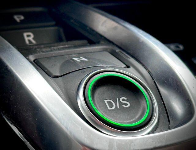 used 2025 Acura MDX car, priced at $50,944