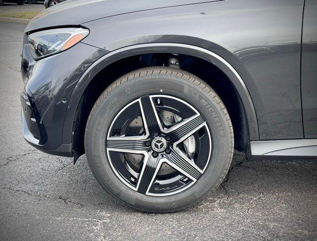 new 2026 Mercedes-Benz GLC 300 car, priced at $63,355