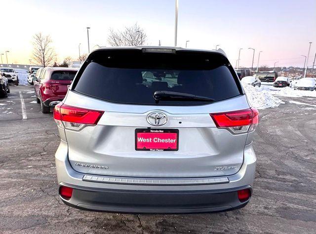 used 2018 Toyota Highlander car, priced at $22,117