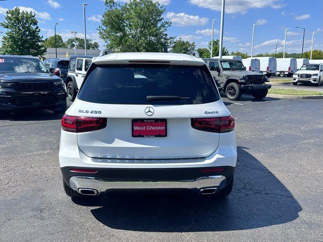 used 2020 Mercedes-Benz GLB 250 car, priced at $20,111
