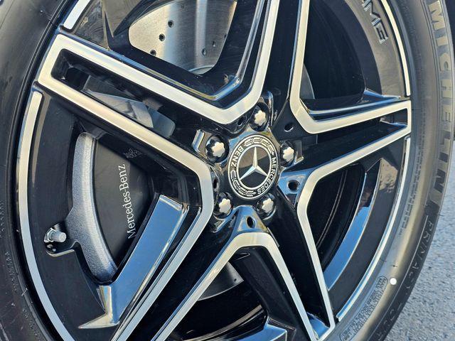 new 2026 Mercedes-Benz GLE 450 car, priced at $85,200