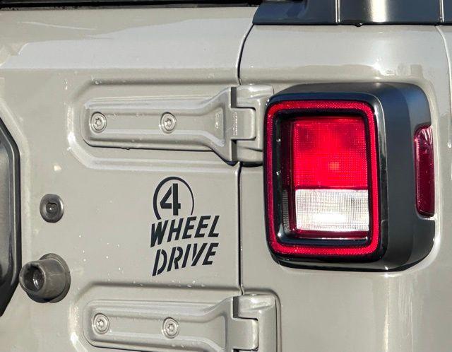 used 2022 Jeep Wrangler Unlimited car, priced at $30,611