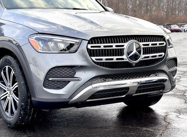 new 2026 Mercedes-Benz GLE 350 car, priced at $71,650