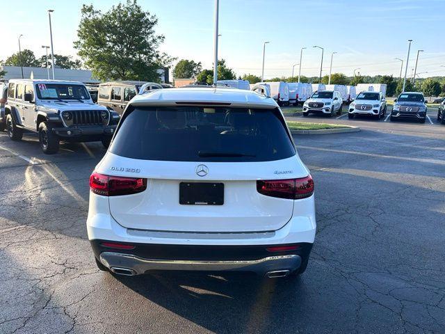 used 2022 Mercedes-Benz GLB 250 car, priced at $32,991