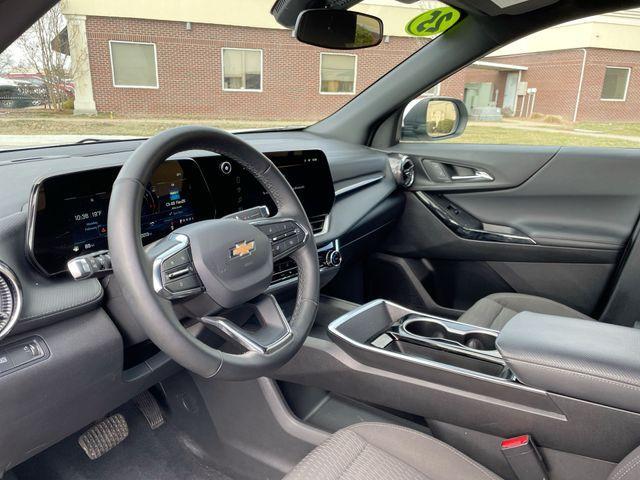 used 2025 Chevrolet Equinox car, priced at $24,645