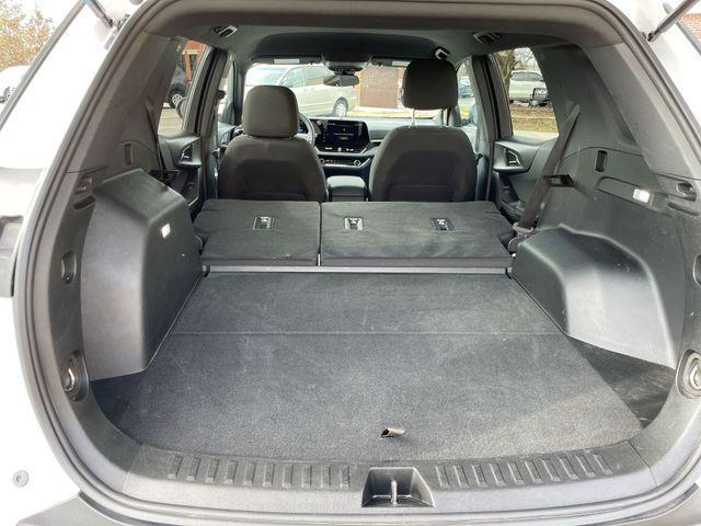 used 2025 Chevrolet Equinox car, priced at $24,645