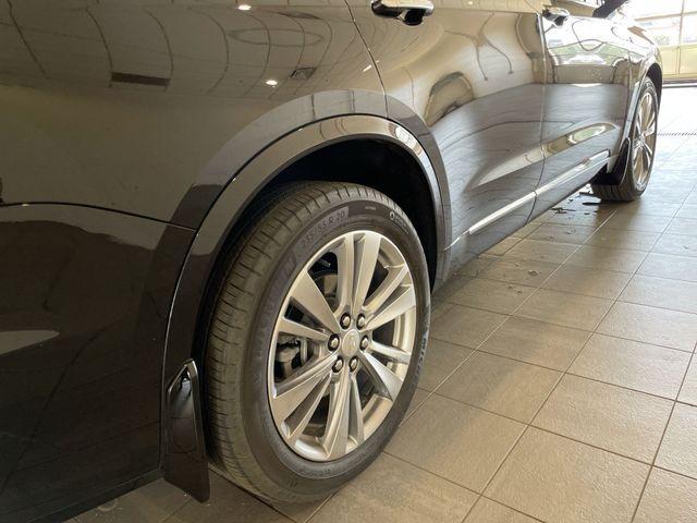 used 2024 Cadillac XT6 car, priced at $45,818