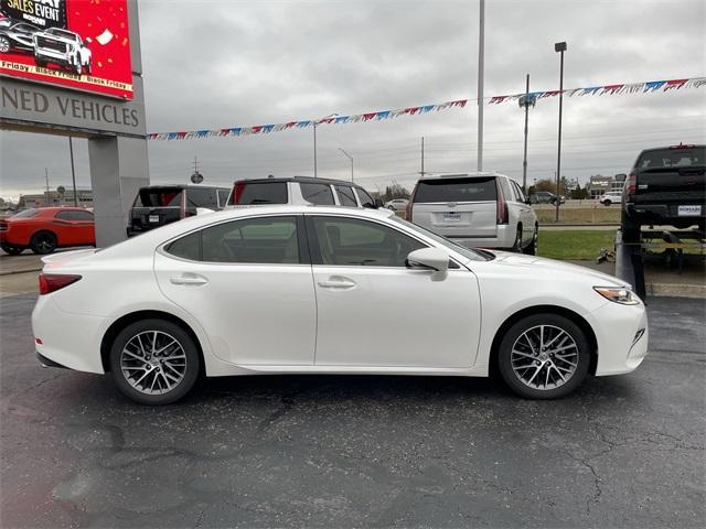 used 2016 Lexus ES 350 car, priced at $16,455