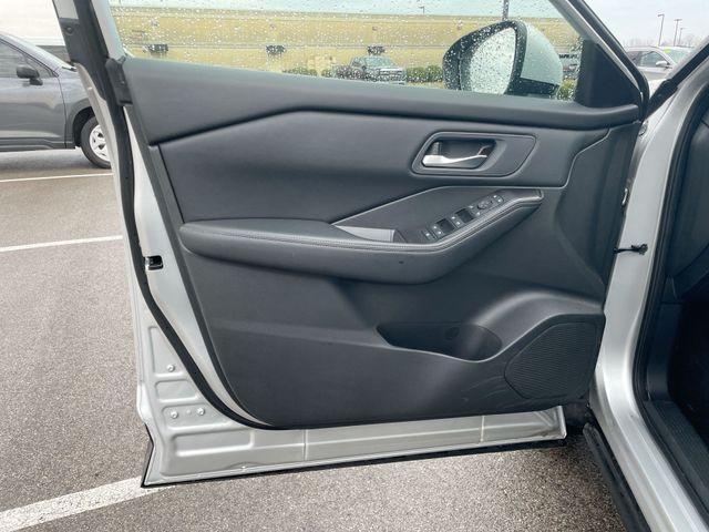 used 2025 Nissan Rogue car, priced at $24,388