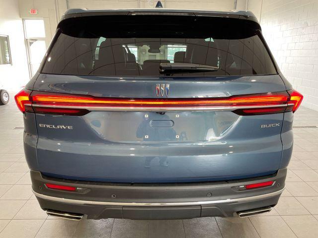 used 2025 Buick Enclave car, priced at $36,207