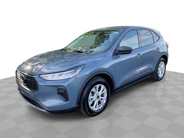 used 2025 Ford Escape car, priced at $23,997