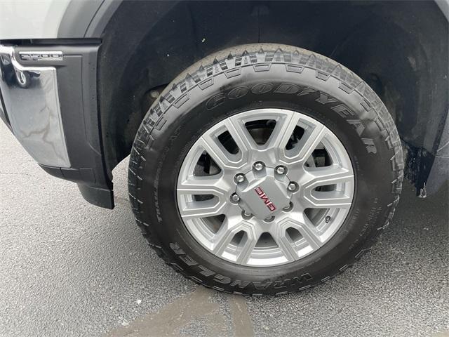used 2024 GMC Sierra 2500 car, priced at $47,994