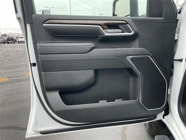 used 2024 GMC Sierra 2500 car, priced at $47,994