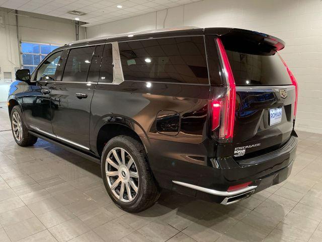 used 2023 Cadillac Escalade ESV car, priced at $58,811