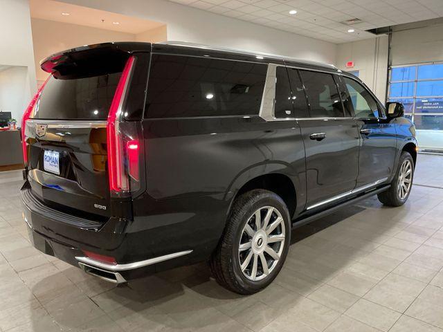 used 2023 Cadillac Escalade ESV car, priced at $58,811