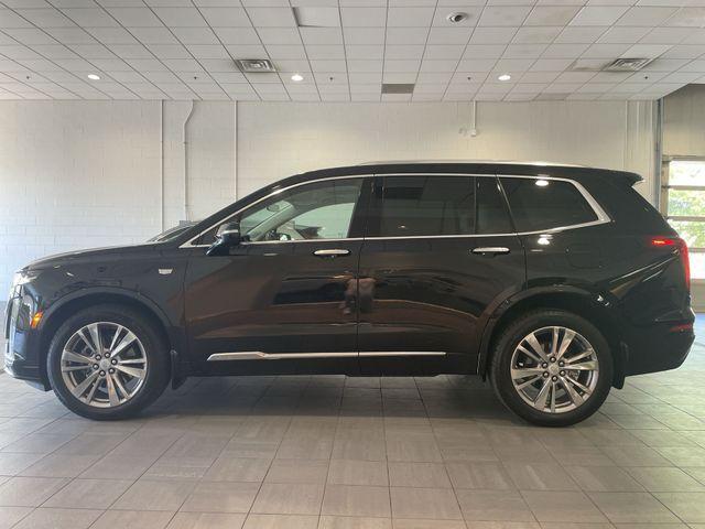 used 2024 Cadillac XT6 car, priced at $41,887