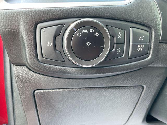used 2023 Ford Edge car, priced at $28,148